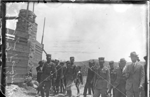 ΕΠΙΣΚΕΨΗ ΤΟΥ ΣΤΡΑΤΗΓΟΥ ΠΛΑΣΤΗΡΑ ΣΤΑ ΠΡΩΤΑ ΠΑΡΑΠΗΓΜΑΤΑ ΤΩΝ ΠΡΟΣΦΥΓΩΝ ΣΤΟ ΒΥΡΩΝΑ ΚΑΙ ΤΟ ΠΑΓΚΡΑΤΙ