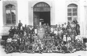 Μαθητές ελληνικού νηπιαγωγείου στο Ουσάκ