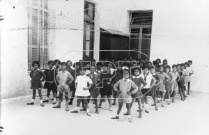 ΜΑΘΗΤΡΙΕΣ ΔΗΜΟΤΙΚΟΥ ΣΧΟΛΕΙΟΥ ΣΤΟ ΜΑΘΗΜΑ ΓΥΜΝΑΣΤΙΚΗΣ